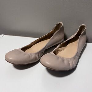 Women's Beige Leather Ballet Flats